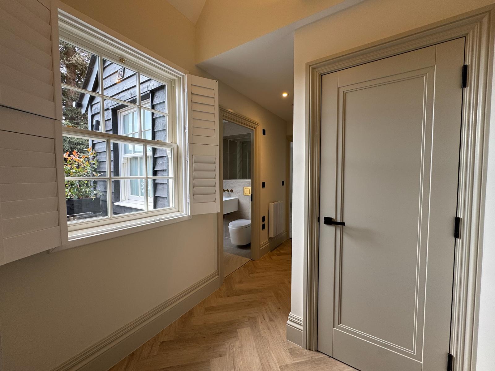 Doors - photograph 20
