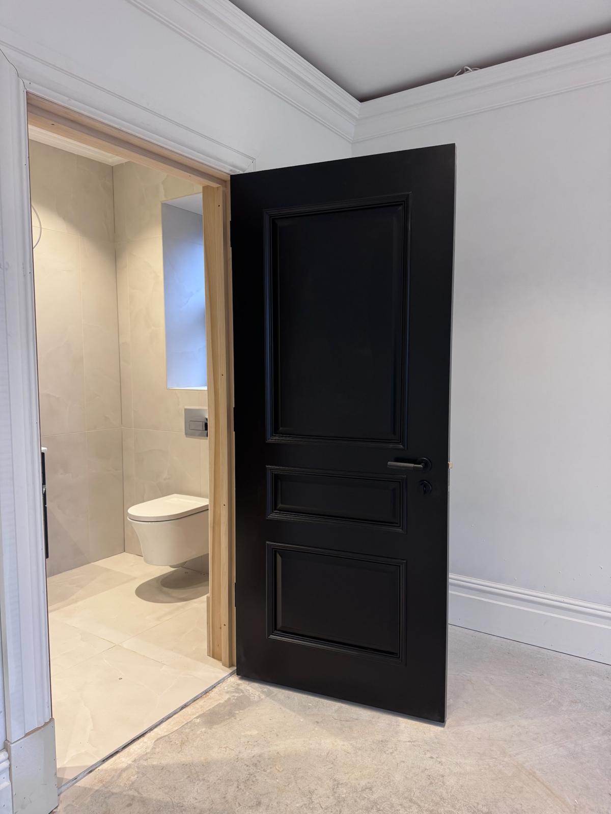 Doors - photograph 25