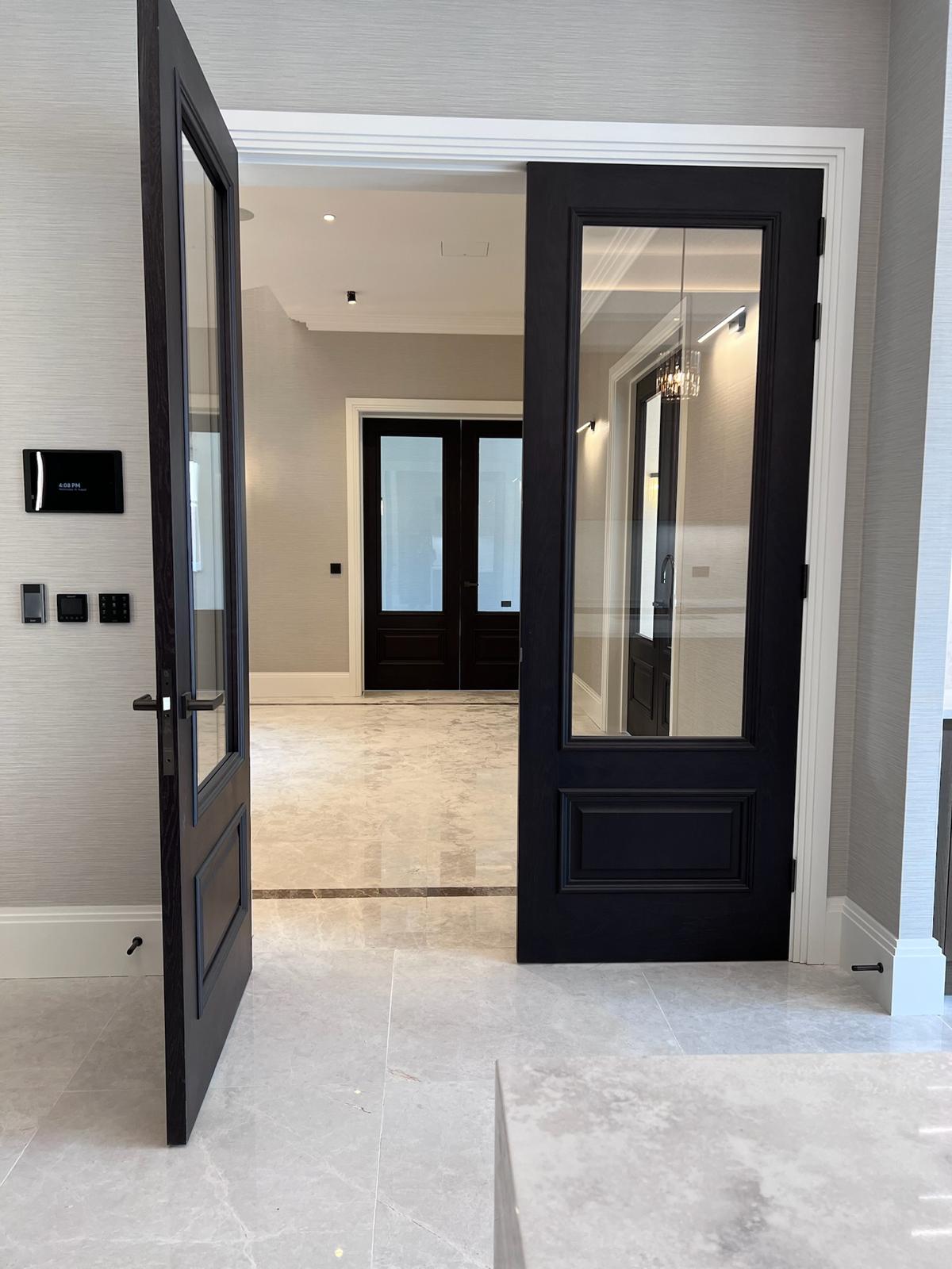 Doors - photograph 33