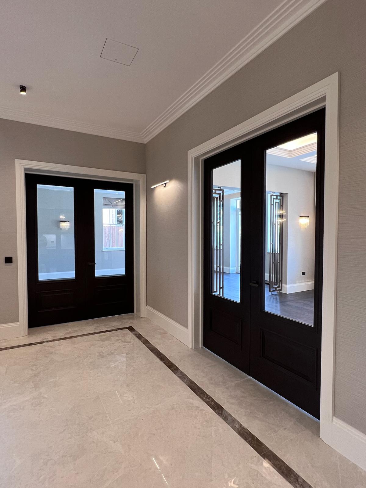 Doors - photograph 34