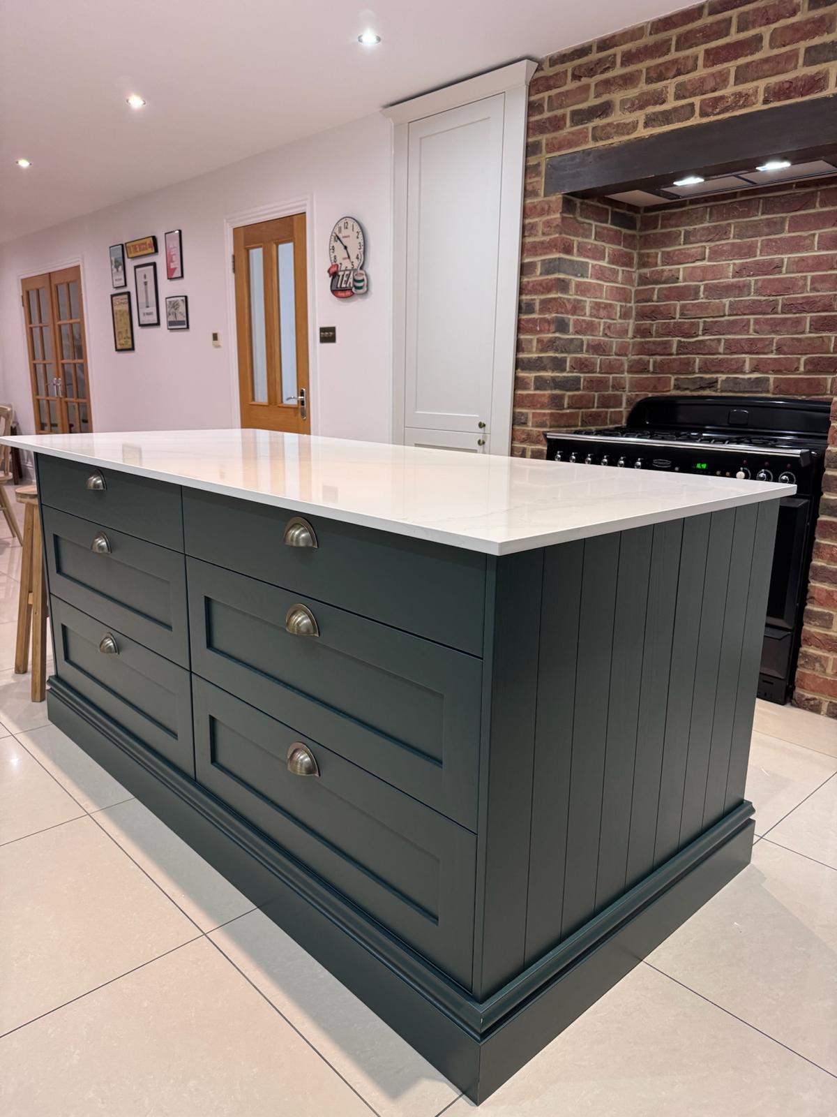 Kitchens - photograph 8