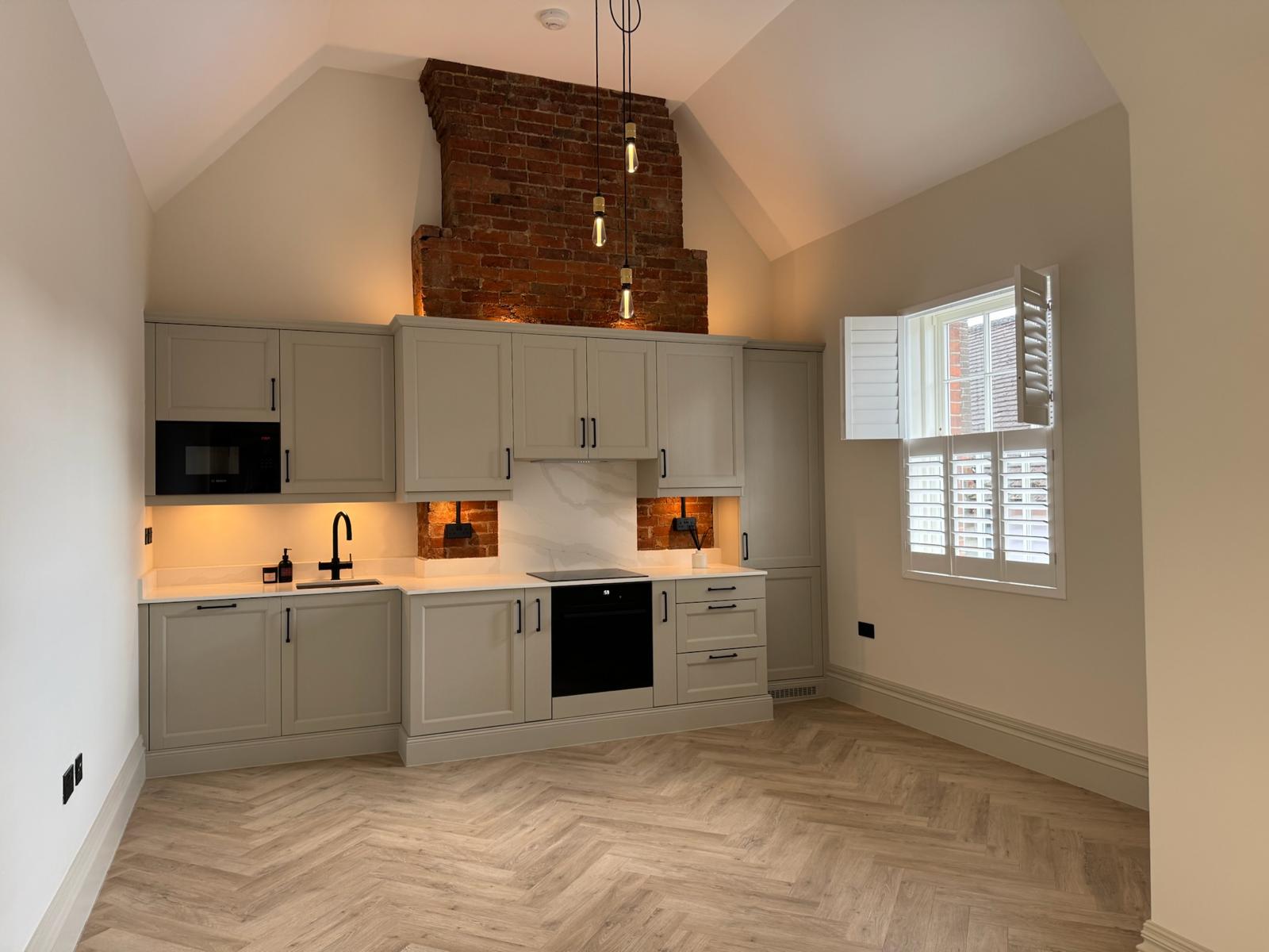 Kitchens - photograph 11