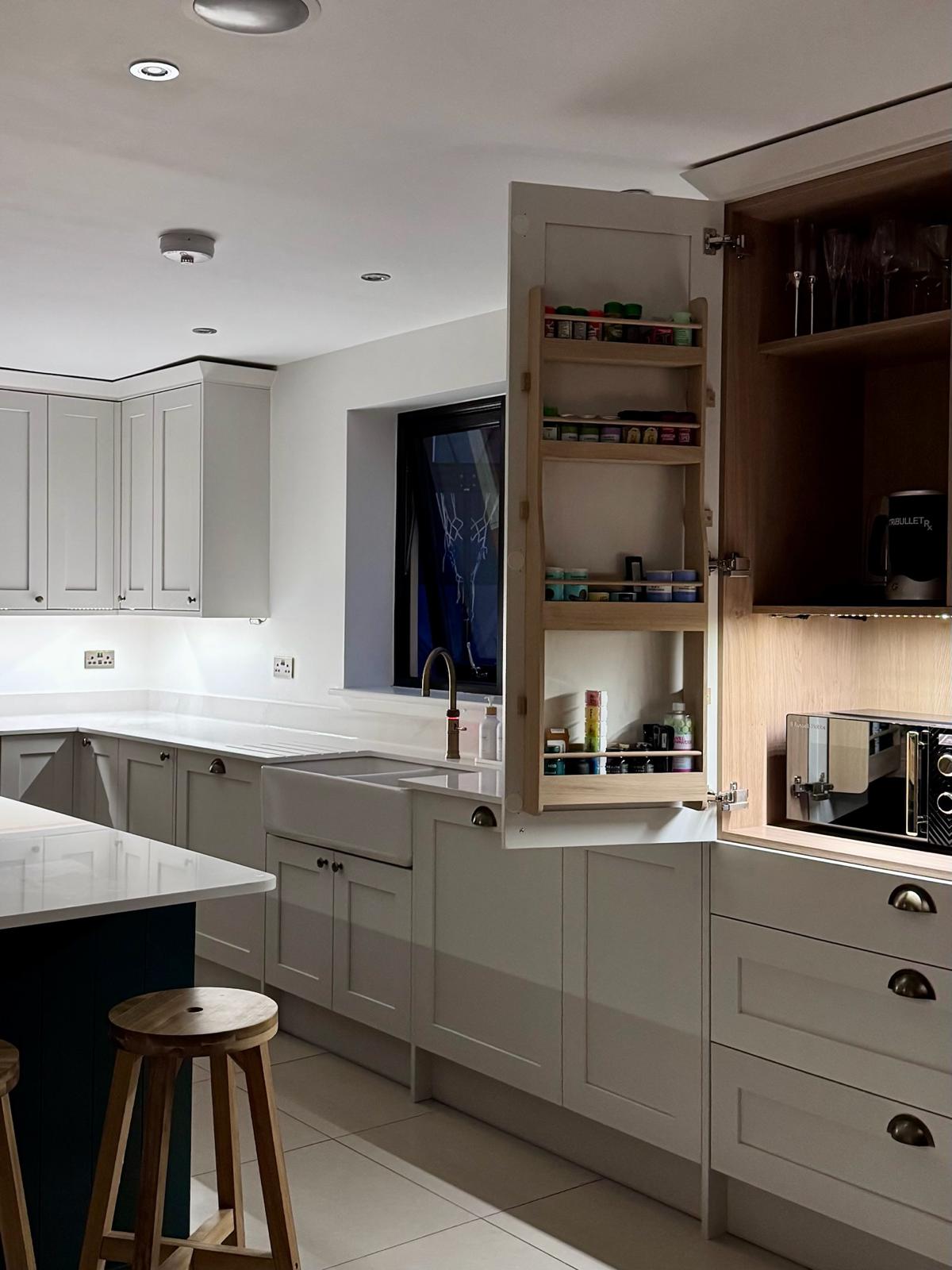 Kitchens - photograph 82
